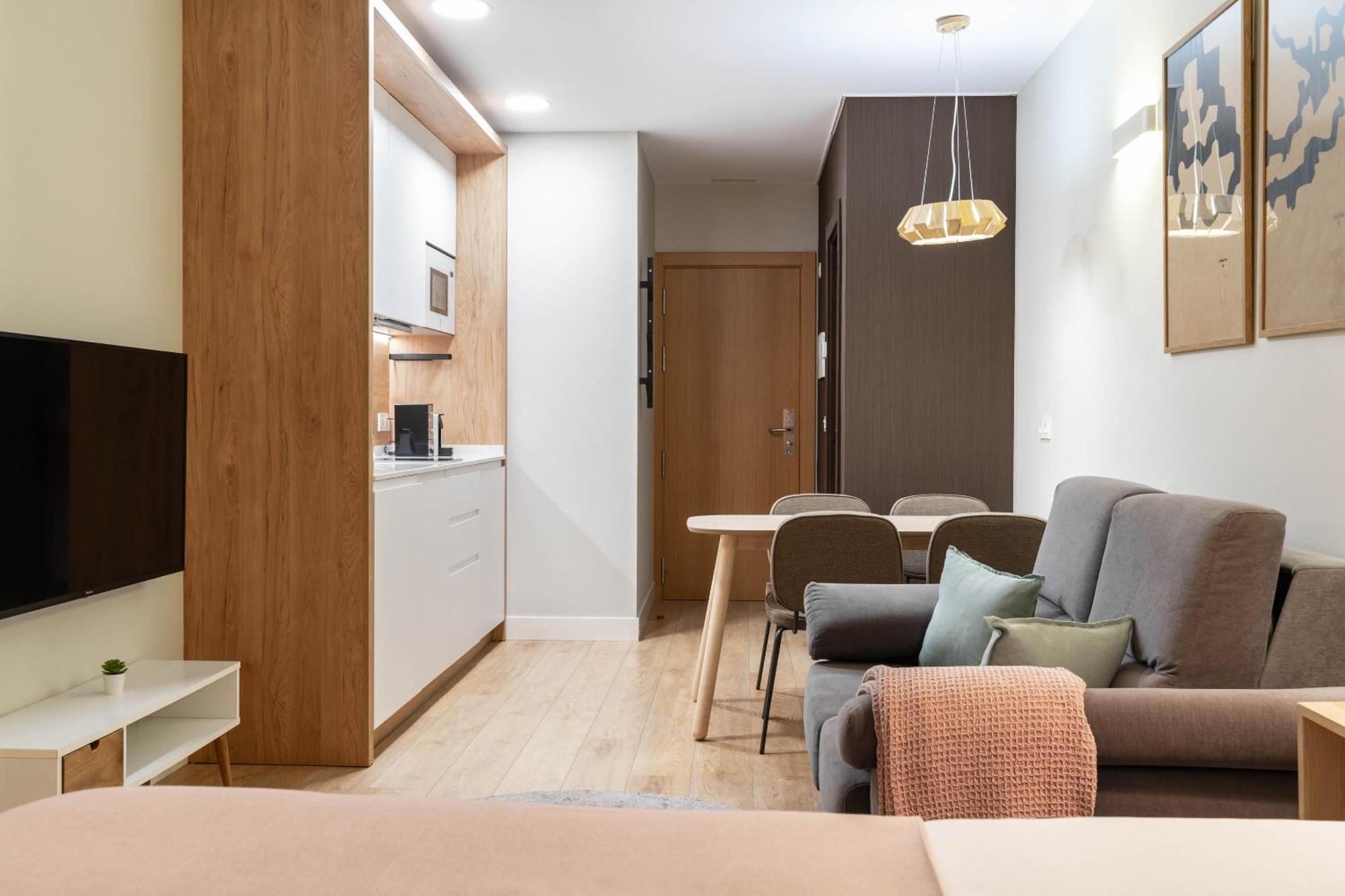 Limehome Bilbao Tristan De Leguizamon Kalea Bilbau Exterior foto
